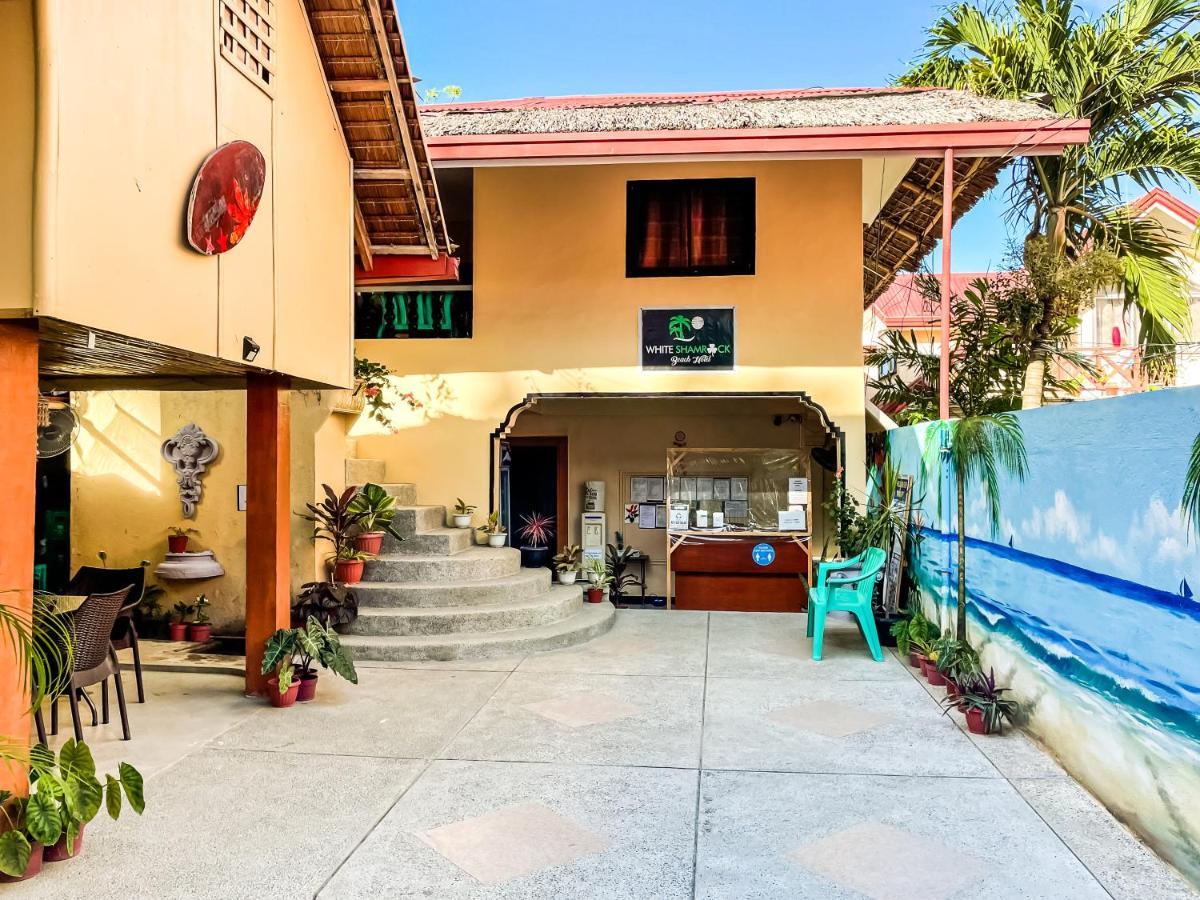 White Shamrock Beach Hotel Balabag  Exterior foto